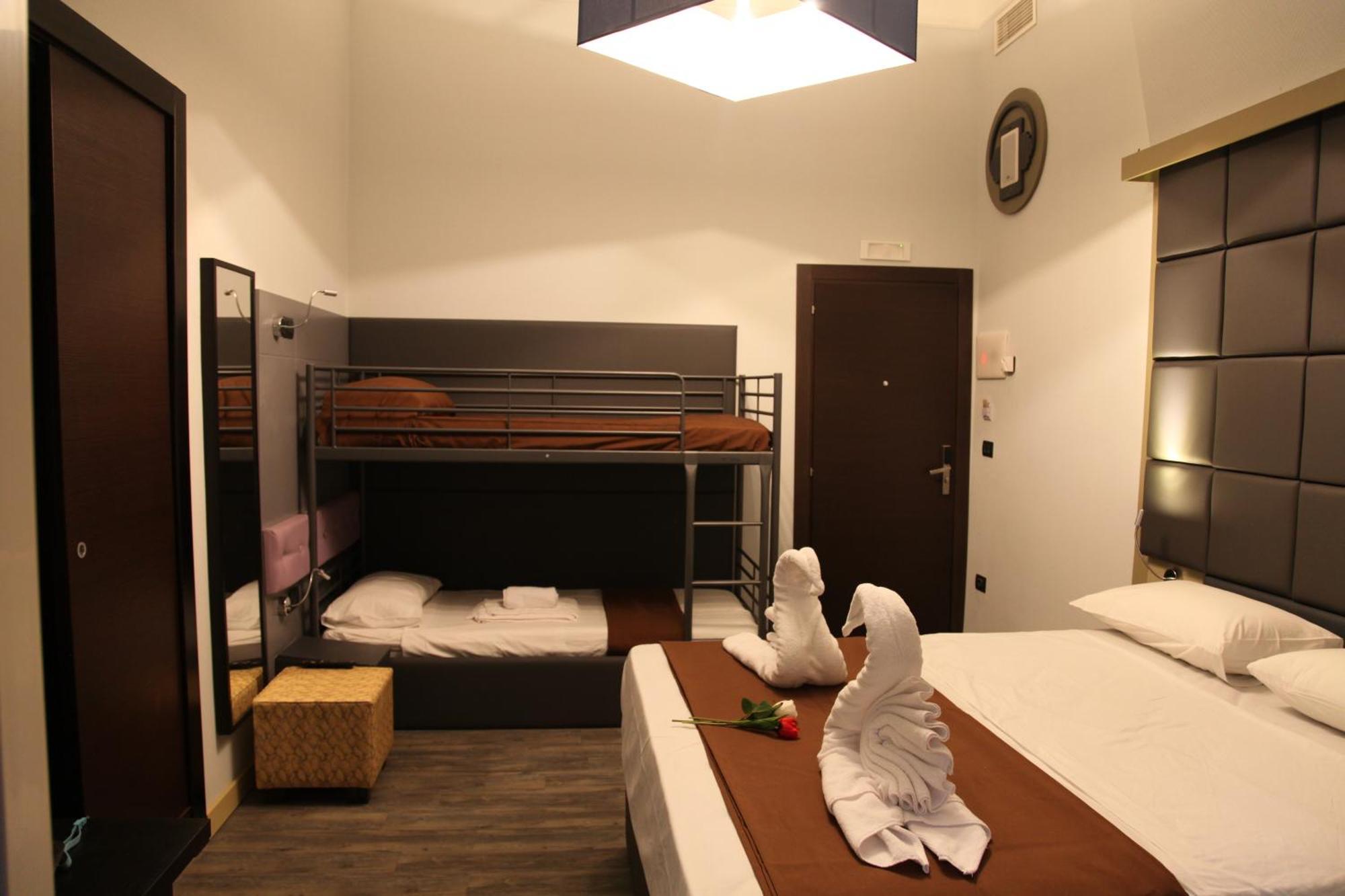 Dolce Vita Rooms Napoli Eksteriør billede
