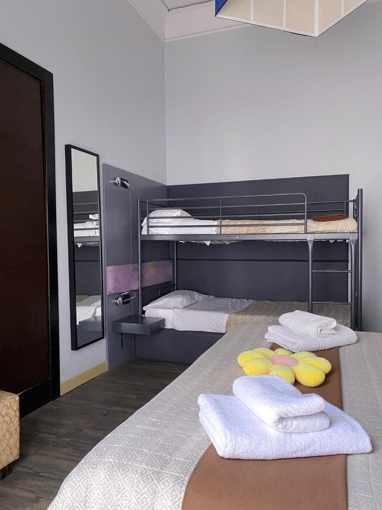 Dolce Vita Rooms Napoli Eksteriør billede