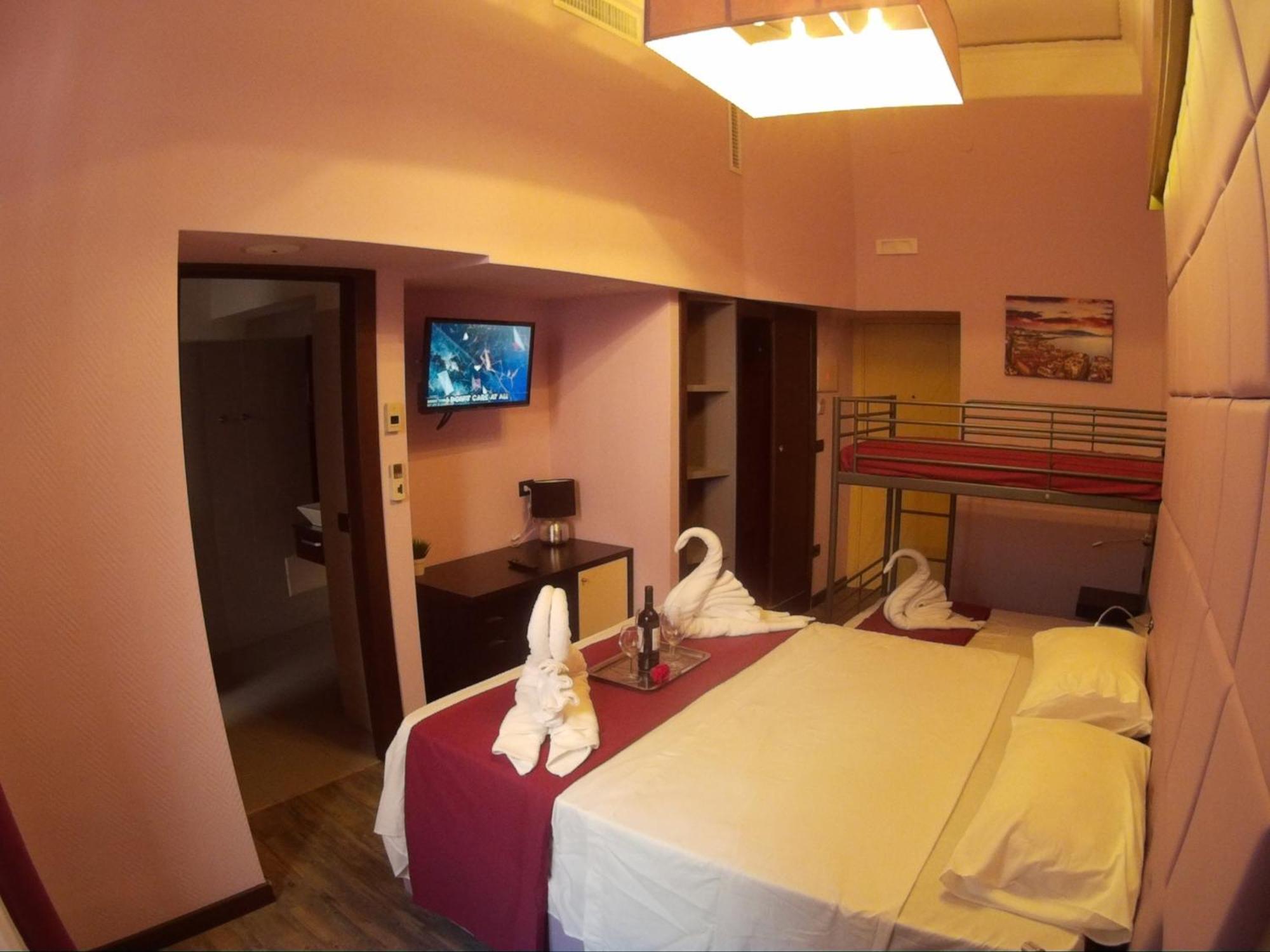 Dolce Vita Rooms Napoli Eksteriør billede
