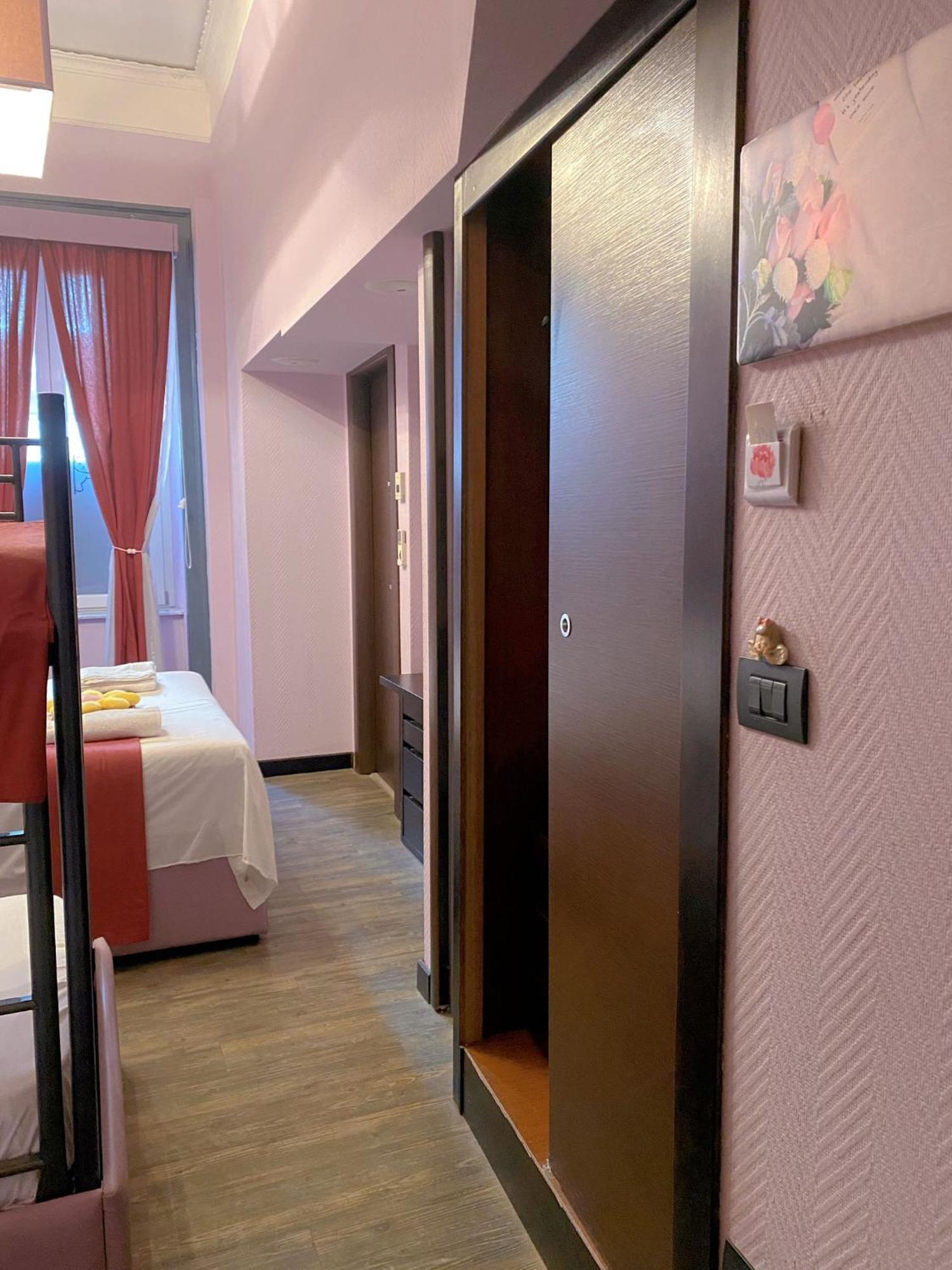 Dolce Vita Rooms Napoli Eksteriør billede