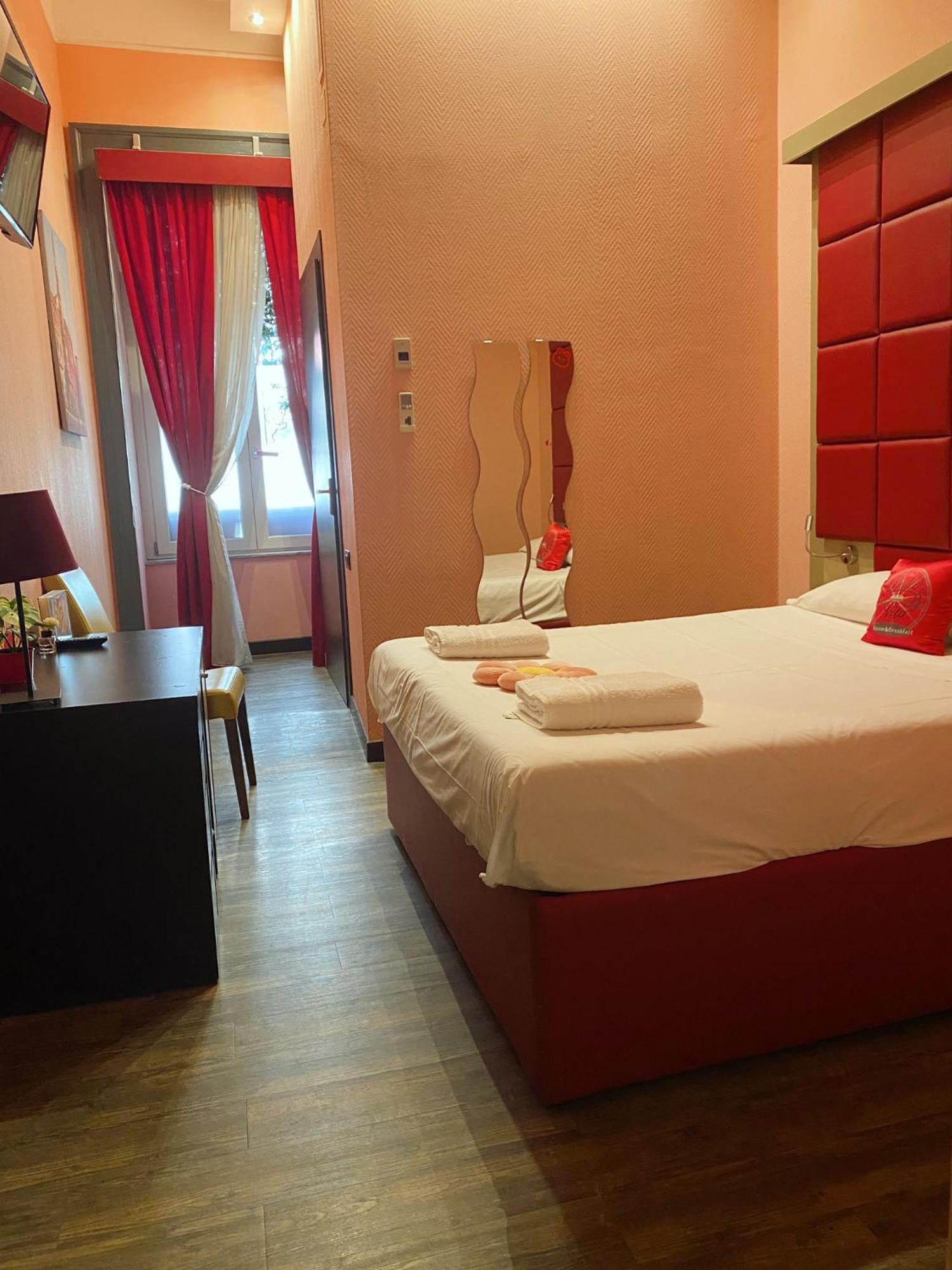 Dolce Vita Rooms Napoli Eksteriør billede